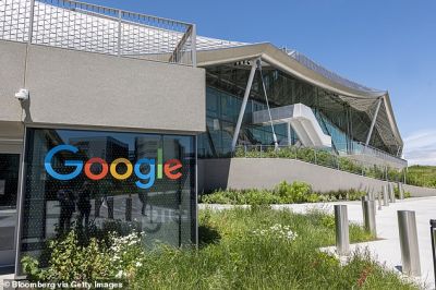 the whole story 1.2_html_ab6d0bb9b071ffe0
Keywords: Big tech mobsters,Dark money payola, Rare Earth Mines, New America Foundation Corruption, Obama, Obama Campaign Finance, Obama FEC violations, Palo Alto Mafia, Paypal Mafia, Pelosi Corruption, Political bribes, Political Insider,  Eric Schmidt Sex Penthou