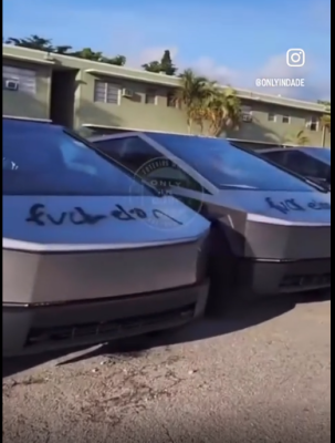 FUCK ELON MUSK SPRAY
Keywords: Big tech mobsters,Dark money payola, Rare Earth Mines, New America Foundation Corruption, Obama, Obama Campaign Finance, Obama FEC violations, Palo Alto Mafia, Paypal Mafia, Pelosi Corruption, Political bribes, Political Insider,  Eric Schmidt Sex Penthou