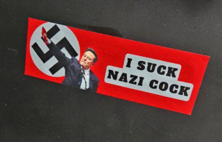 Elon_Musk_Got_THis_From_His_MOm.png