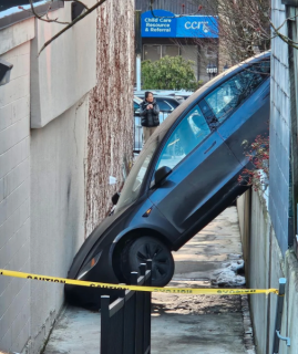 Filename=Typical_Out_Of_Control_Tesla.png
Filesize=593KiB
Dimensions=506x601
Date added=Sep 23, 2026 Typical_Out_Of_Control_Tesla.png
