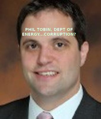 Tobin__Silicon_Valley_Tech_Oligarchs_And_Their_Operatives_ARE_The_Deep_State
Keywords: Big tech mobsters,Dark money payola, Rare Earth Mines, New America Foundation Corruption, Obama, Obama Campaign Finance, Obama FEC violations, Palo Alto Mafia, Paypal Mafia, Pelosi Corruption, Political bribes, Political Insider,  Eric Schmidt Sex Penthou